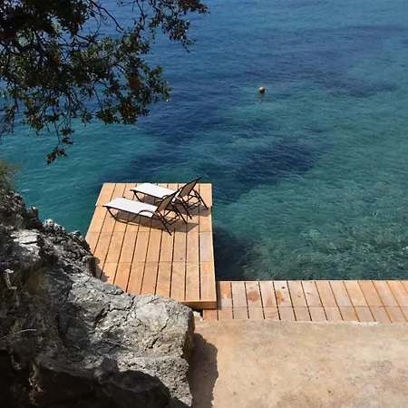 Domina - Private & Tender Platform Villa