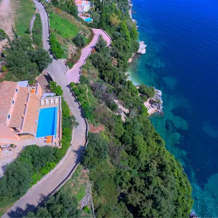 Domina - Private & Tender Platform *