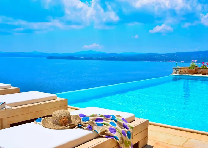 Villa Domina - Private & Tender Platform Pyrgi (Corfu)
