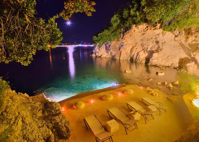 Domina - Private & Tender Platform Villa