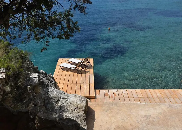 Domina - Private & Tender Platform Villa