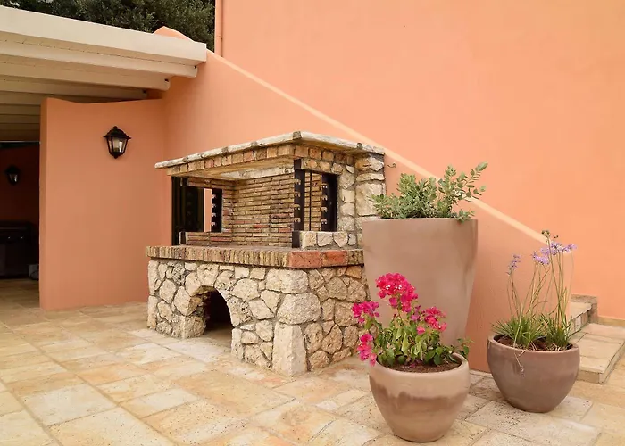 Villa Domina - Private & Tender Platform Pyrgi (Corfu)
