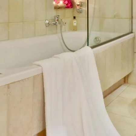 Domina - Private & Tender Platform *