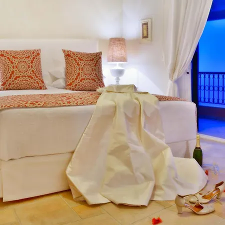 Villa Domina - Private & Tender Platform Pyrgi (Corfu)